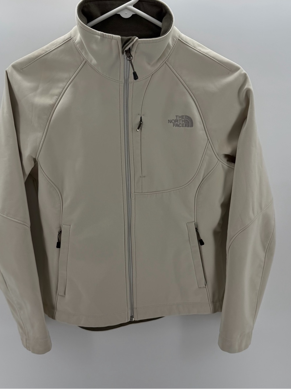 The North Face Women’s Light Beige Softshell Jacket With Light Fleece Lining